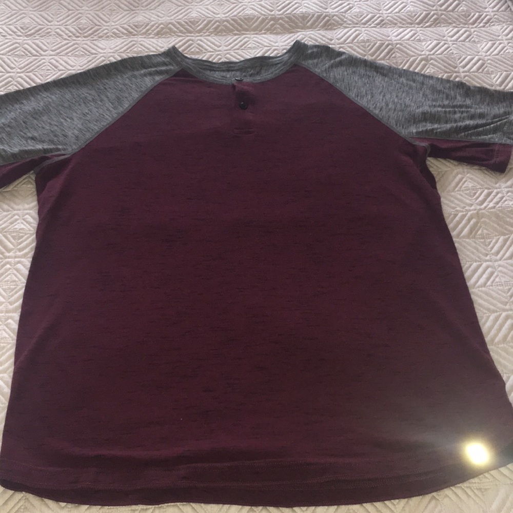 🛍AE Mens crew tshirt🛍